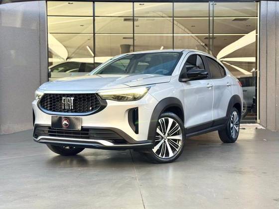 FIAT FASTBACK 1.0 TURBO 200 HYBRID AUDACE CVT FIAT FASTBACK 1.0 TURBO 200 HYBRID AUDACE CVT